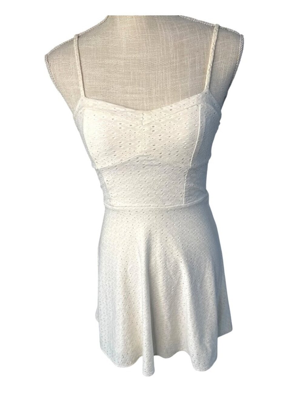 Eyelet Sundress W/Adjustable Spaghetti Straps & Sweetheart Neckline XS - Picture 1 of 7